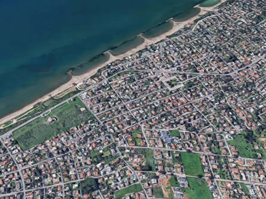 Immagine 14 di Appartamento in vendita  in Lungomare Delle Sirene  a Anzio