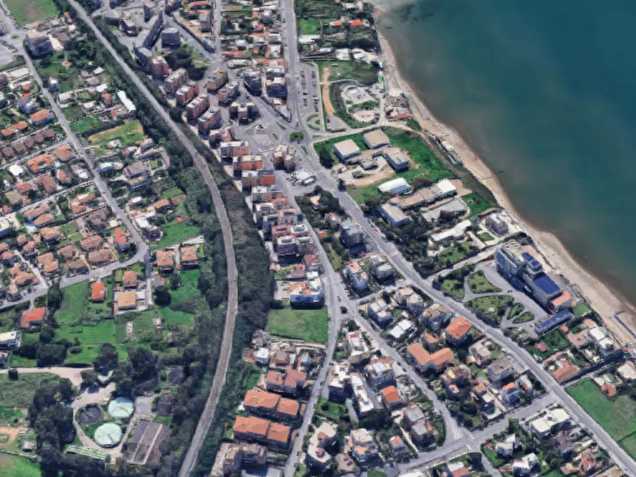 Immagine 18 di Appartamento in vendita  in Lungomare Delle Sirene  a Anzio