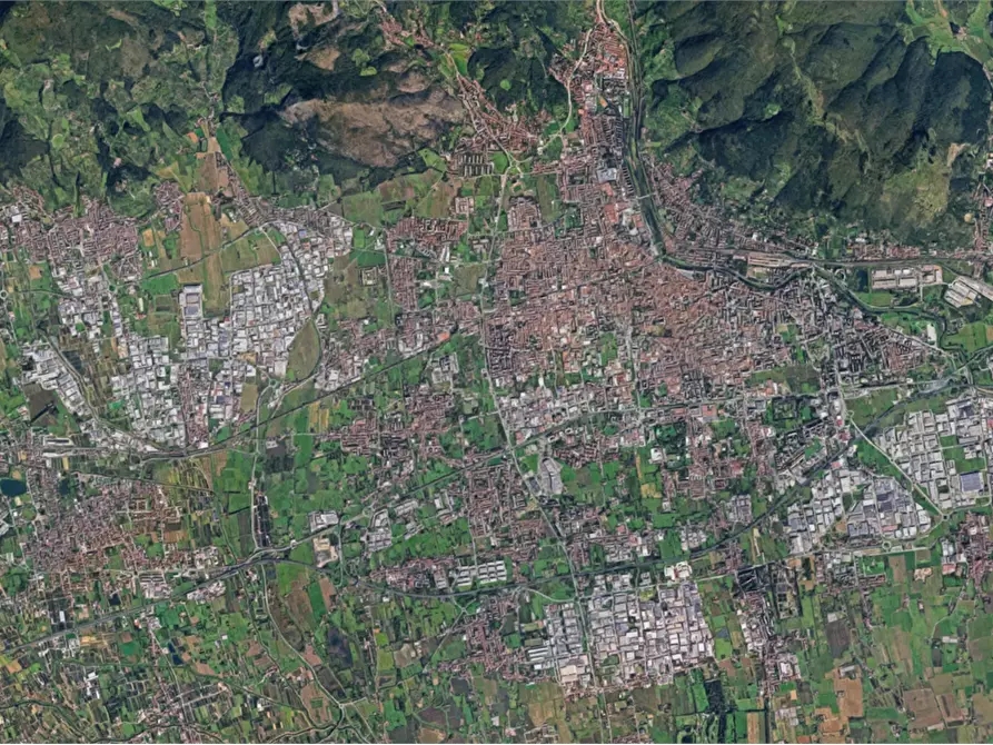 Immagine 14 di Capannone industriale in vendita  in Via Montalese a Prato