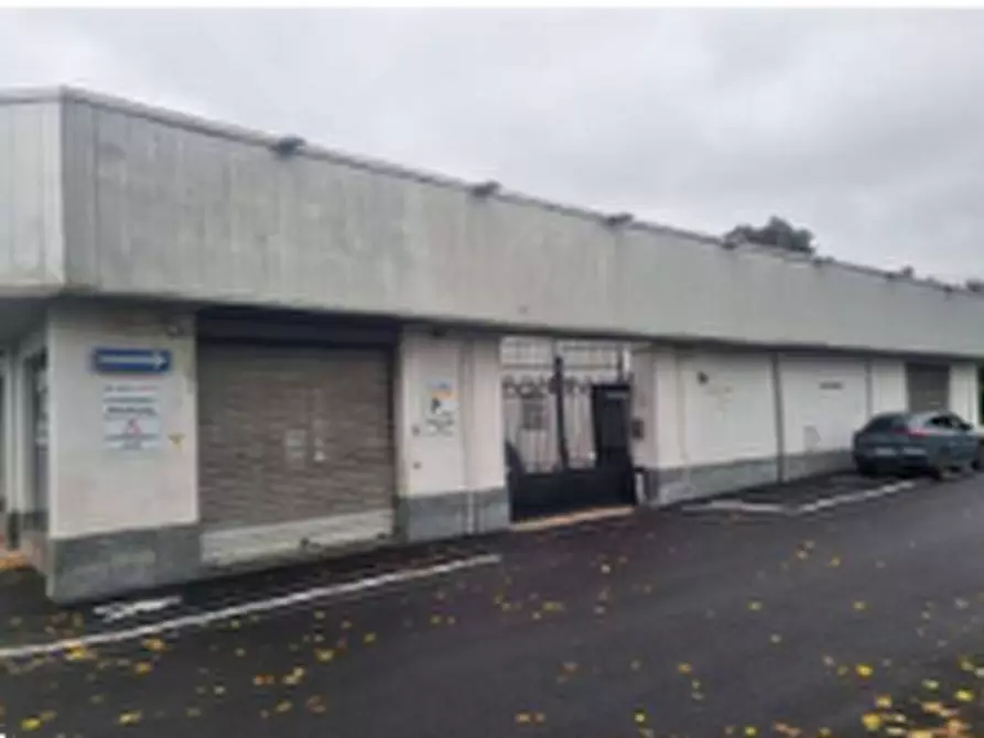 Immagine 3 di Capannone industriale in vendita  in Via Antonio Stoppani  a Seregno