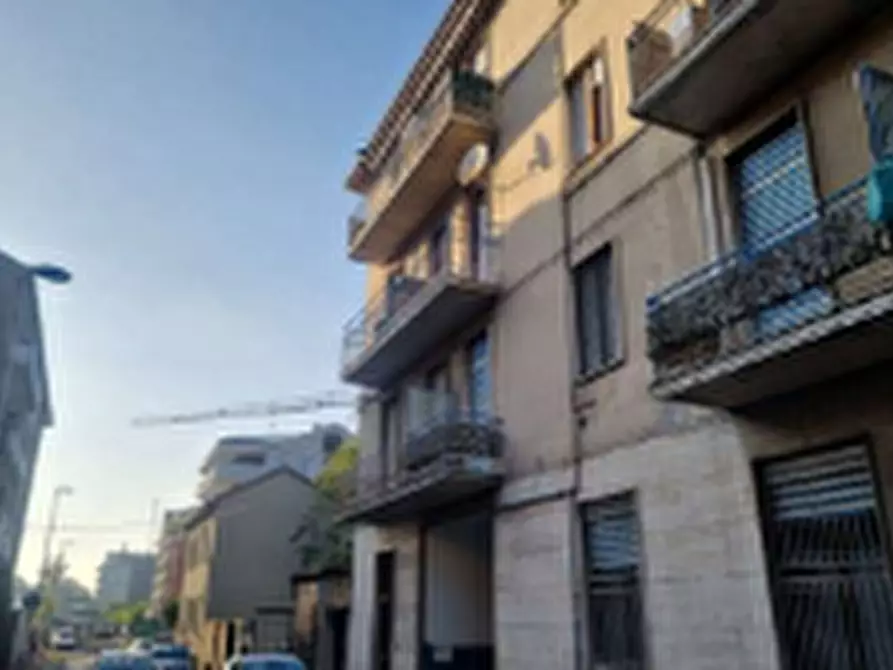 Immagine 1 di Appartamento in vendita  in Via Tripoli a Desio
