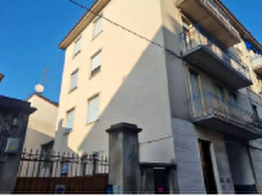 Immagine 3 di Appartamento in vendita  in Via Tripoli a Desio