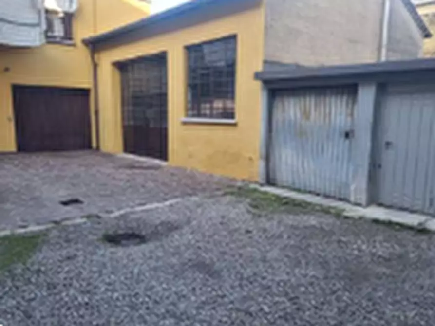 Immagine 4 di Appartamento in vendita  in Via Tripoli a Desio