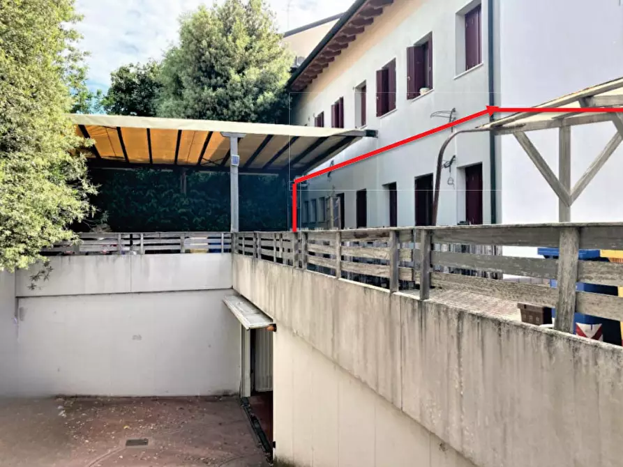 Immagine 11 di Ufficio in vendita  in Via Santo Stefano a Istrana