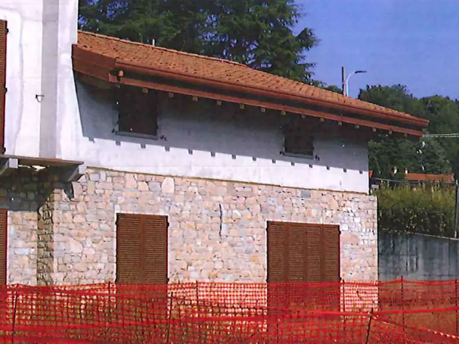 Immagine 6 di Appartamento in vendita  in Viale Papa Giovanni XXII a Caprino Bergamasco