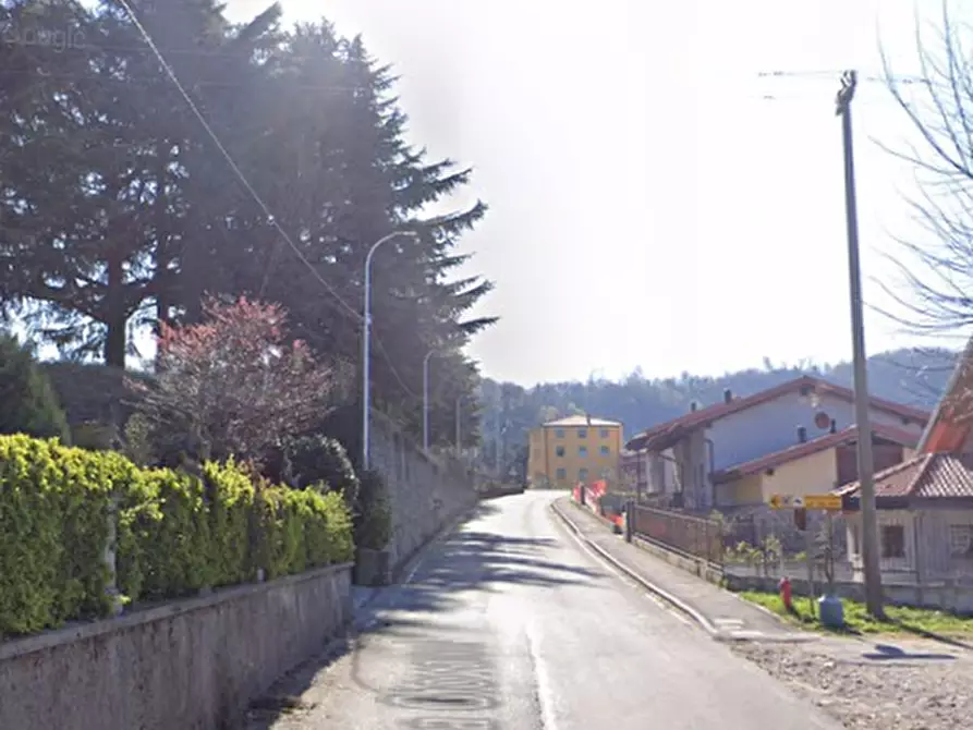 Immagine 17 di Appartamento in vendita  in Viale Papa Giovanni XXII a Caprino Bergamasco