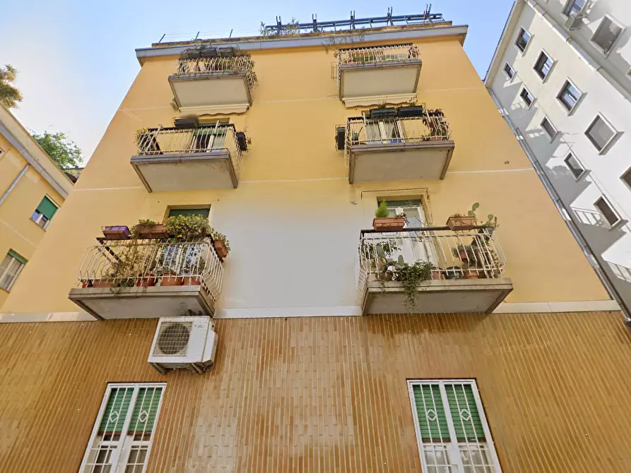 Immagine 5 di Appartamento in vendita  in Via Lomellina  a Milano