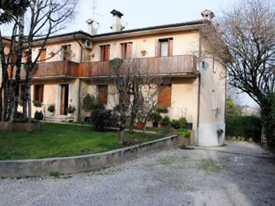 Immagine 2 di Appartamento in vendita  in via Olivi a Possagno