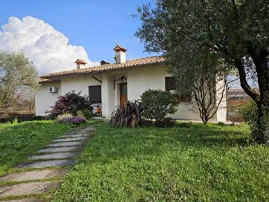 Immagine 1 di Villa in vendita  in Via San Paolo a Pieve Del Grappa