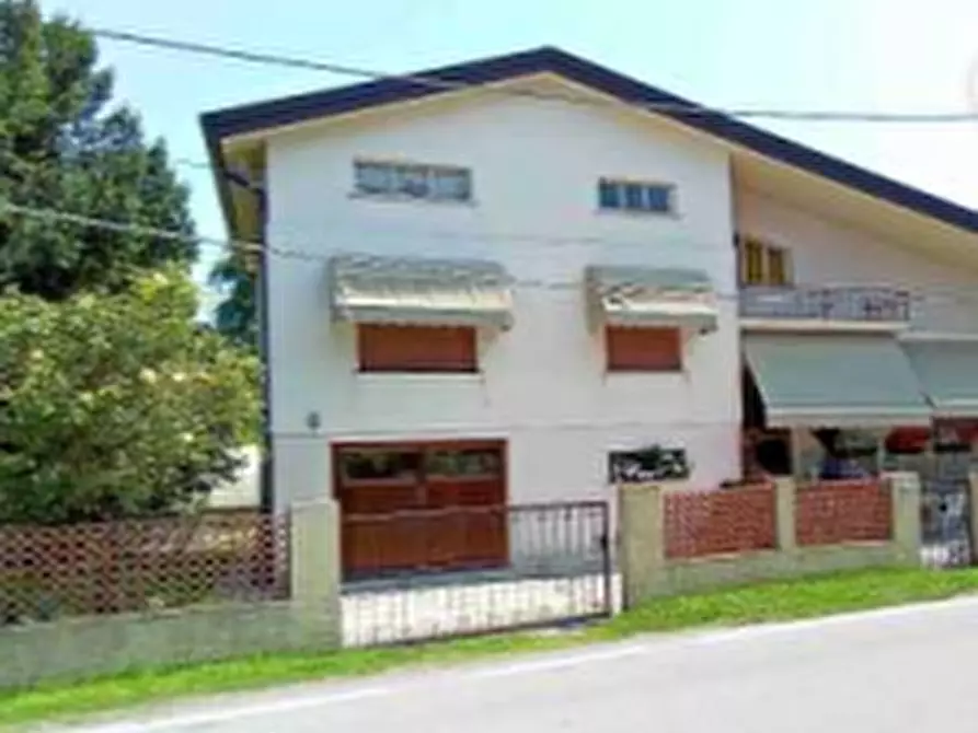 Immagine 15 di Casa bifamiliare in vendita  in Via Nazario Sauro a Fiume Veneto