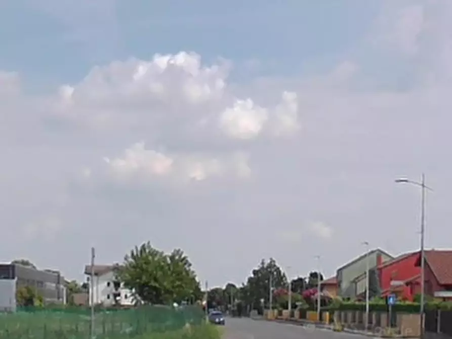 Immagine 17 di Porzione di casa in vendita  in Via Dei Tigli a Osio Sotto