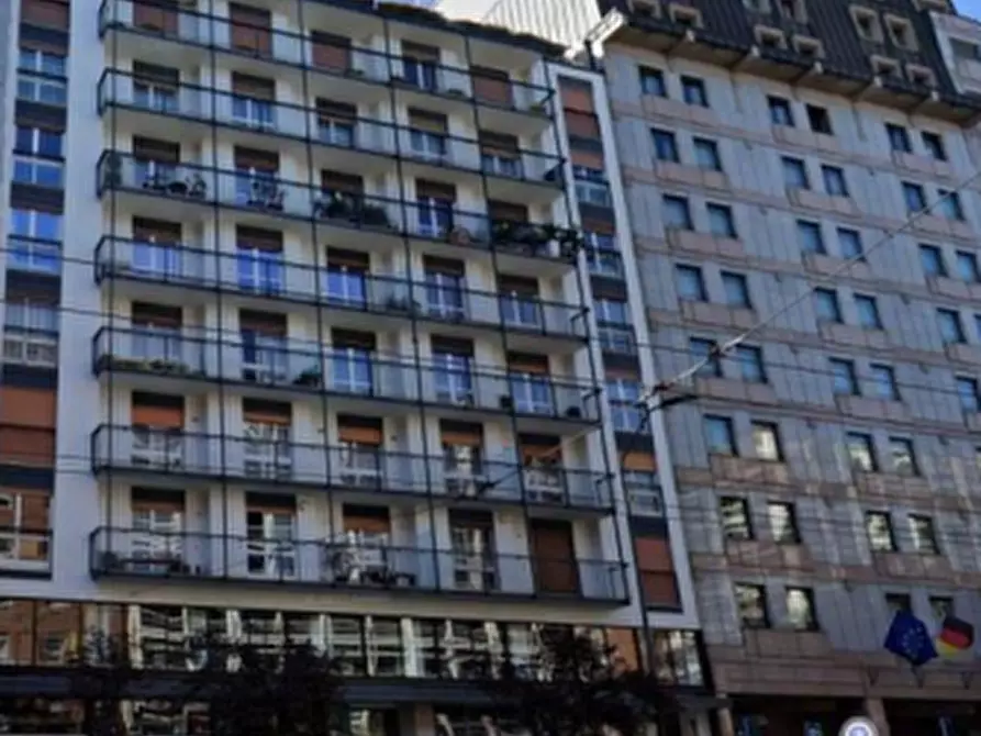 Immagine 1 di Appartamento in vendita  in Viale Andrea Doria a Milano