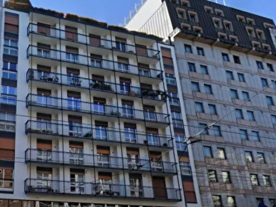 Immagine 3 di Appartamento in vendita  in Viale Andrea Doria a Milano