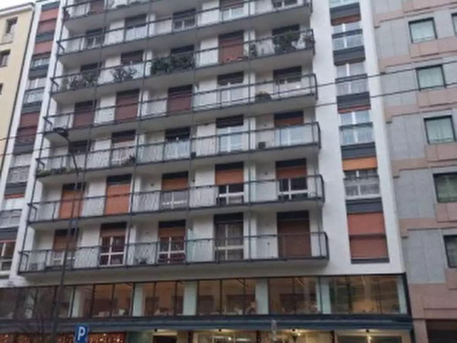 Immagine 7 di Appartamento in vendita  in Viale Andrea Doria a Milano