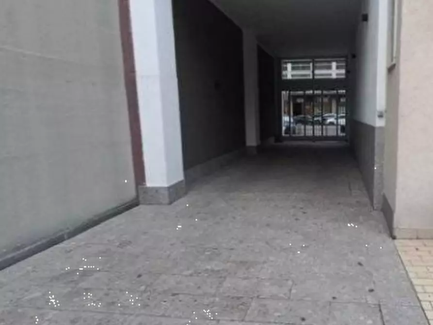Immagine 13 di Appartamento in vendita  in Viale Andrea Doria a Milano