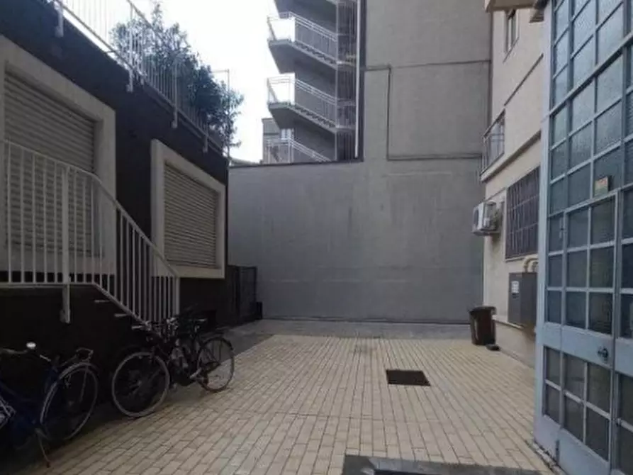 Immagine 14 di Appartamento in vendita  in Viale Andrea Doria a Milano