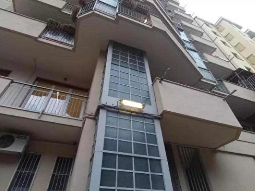 Immagine 16 di Appartamento in vendita  in Viale Andrea Doria a Milano