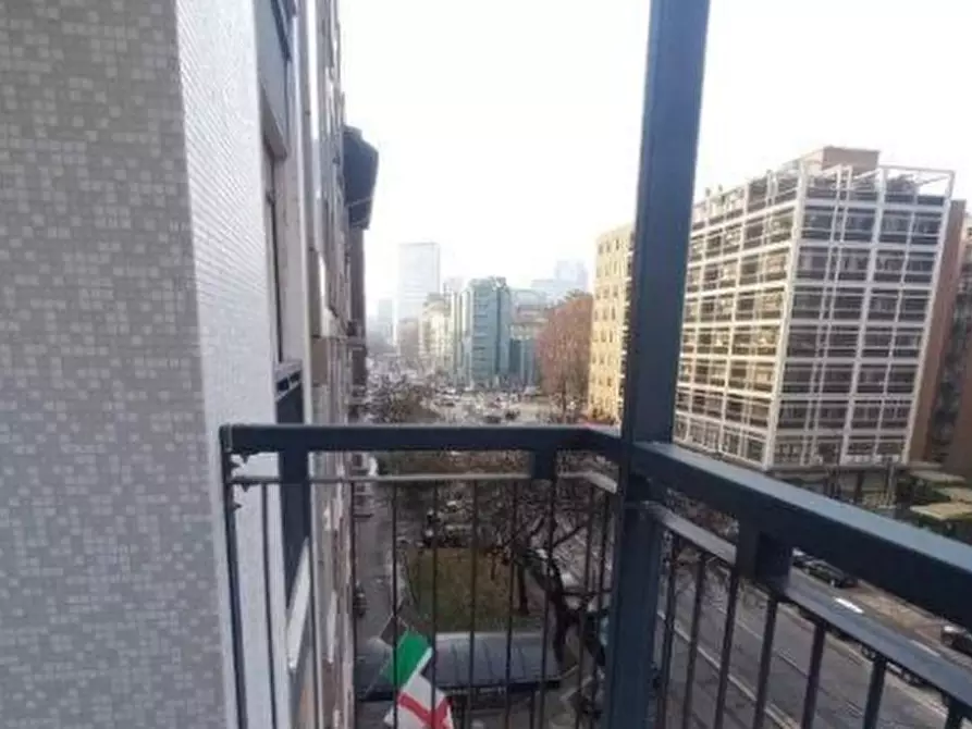 Immagine 30 di Appartamento in vendita  in Viale Andrea Doria a Milano