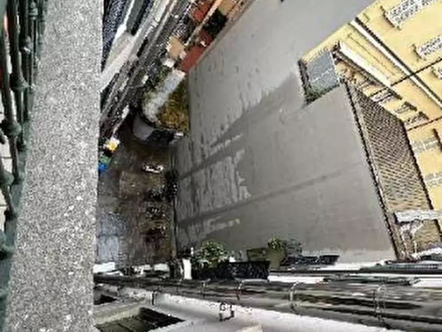 Immagine 12 di Appartamento in vendita  in Via Marsala  a Milano