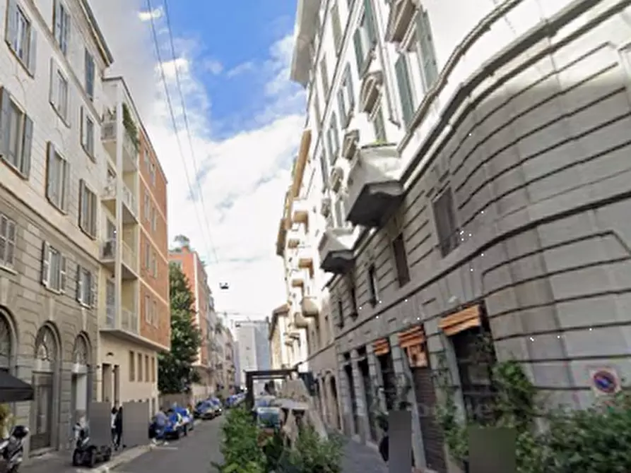 Immagine 16 di Appartamento in vendita  in Via Marsala  a Milano