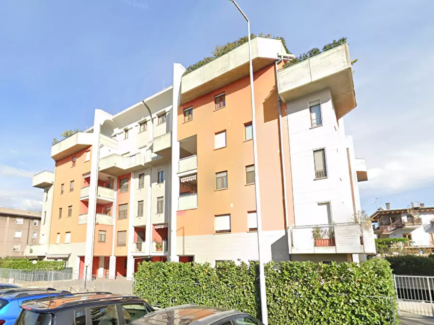 Immagine 12 di Appartamento in vendita  in via Capitano Sora a Dalmine