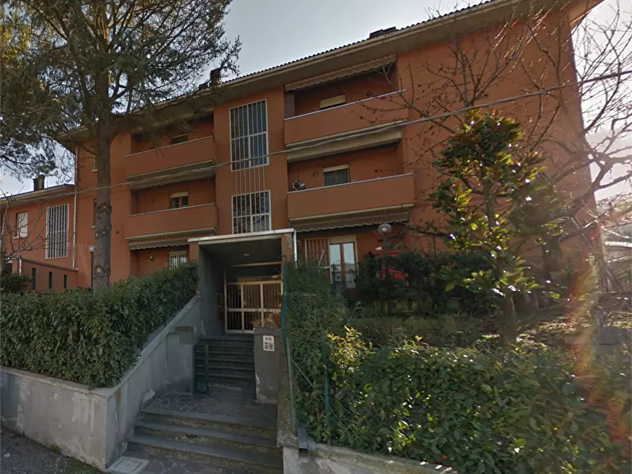 Immagine 3 di Appartamento in vendita  in Via della Resistenza a Grizzana Morandi