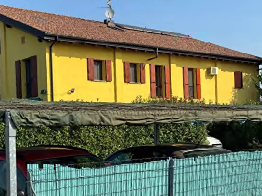 Immagine 1 di Appartamento in vendita  in Via San Salvatore a Medicina