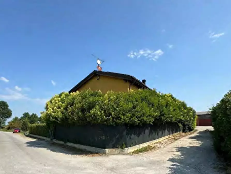 Immagine 3 di Appartamento in vendita  in Via San Salvatore a Medicina