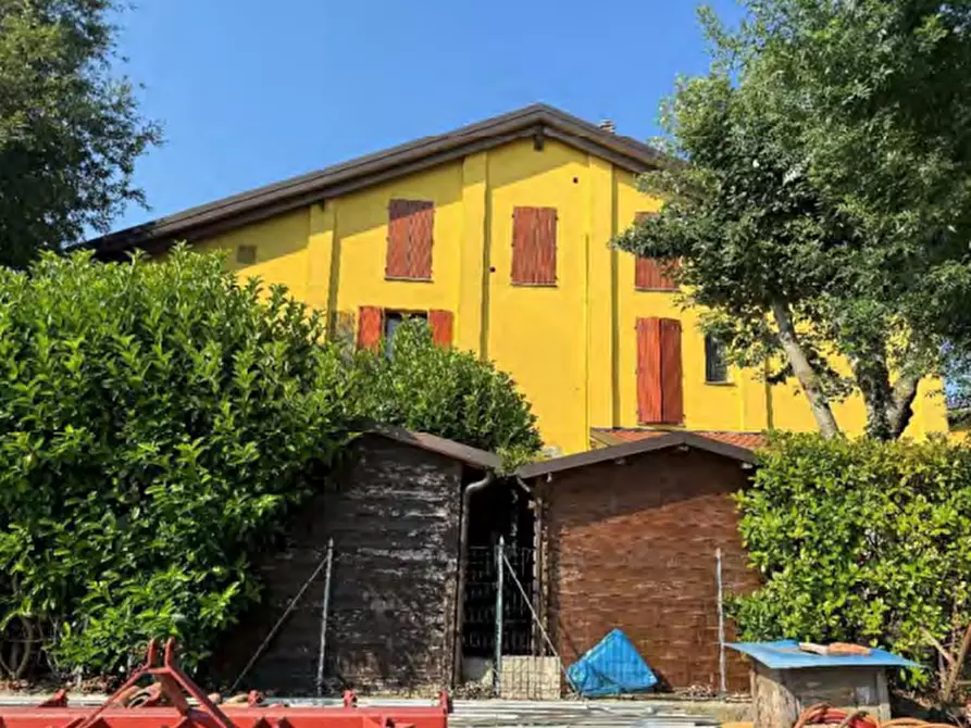 Immagine 4 di Appartamento in vendita  in Via San Salvatore a Medicina