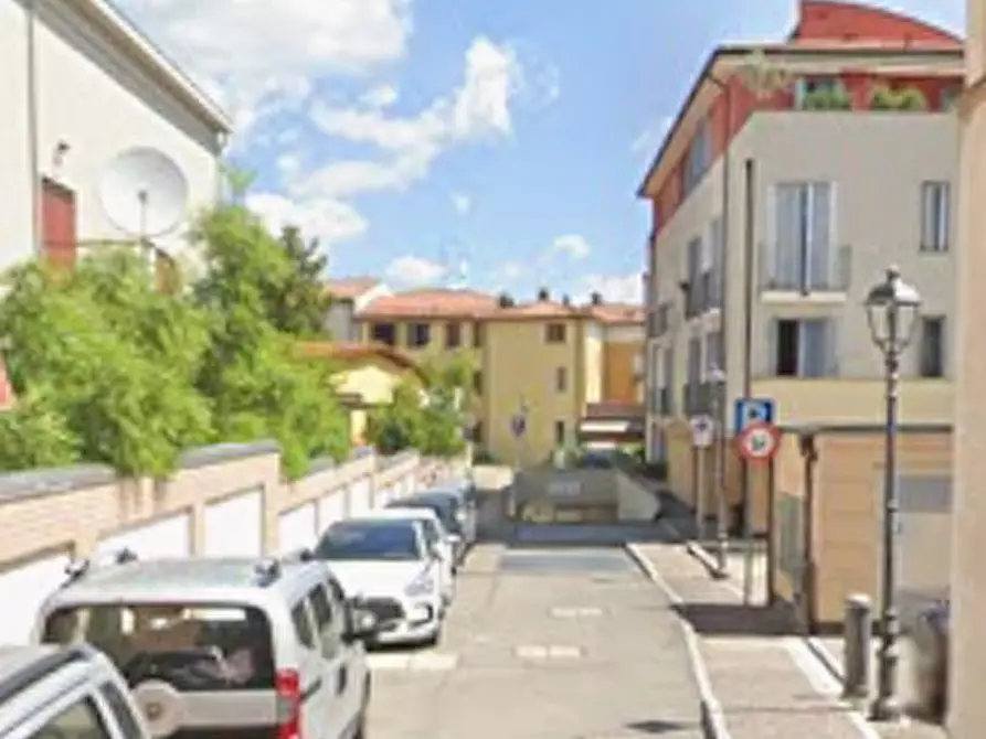 Immagine 5 di Garage in vendita  in Via Giuseppe Mazzini a Bazzano