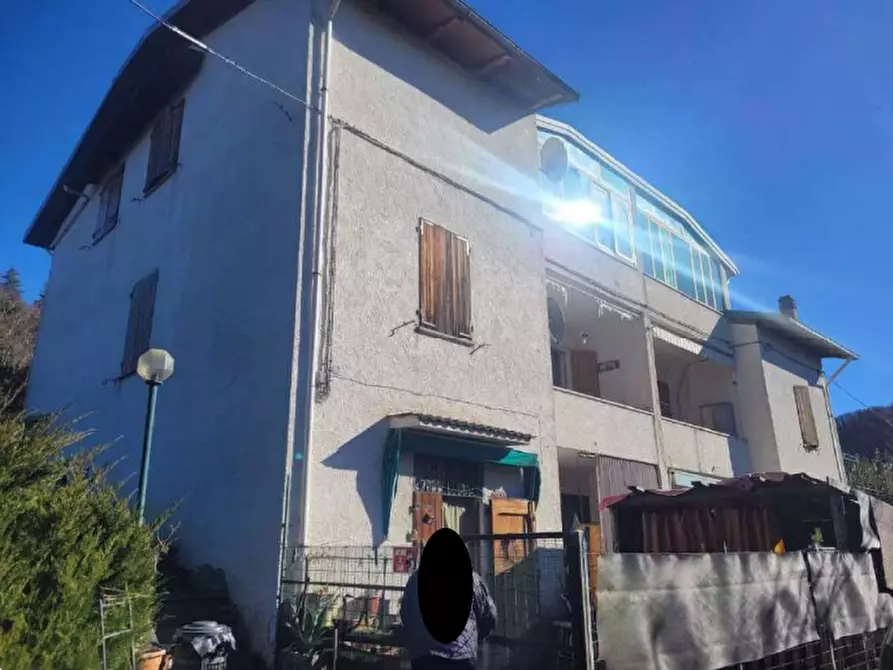 Immagine 1 di Appartamento in vendita  in via Carviano a Grizzana Morandi