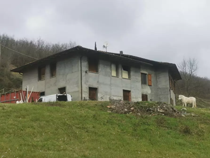 Immagine 1 di Casa indipendente in vendita  in via Zena a Pianoro