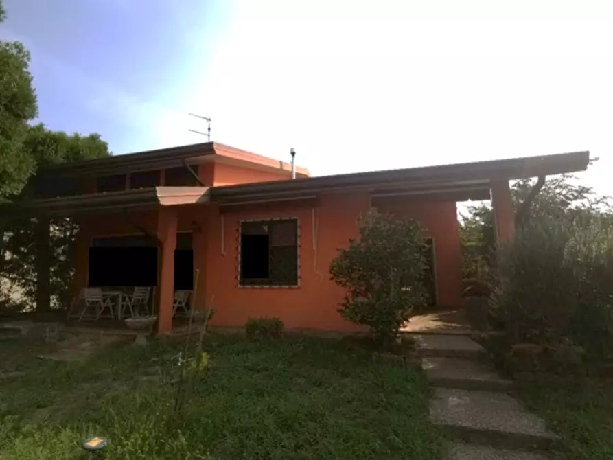 Immagine 8 di Villa in vendita  in via Comelico a Villadose