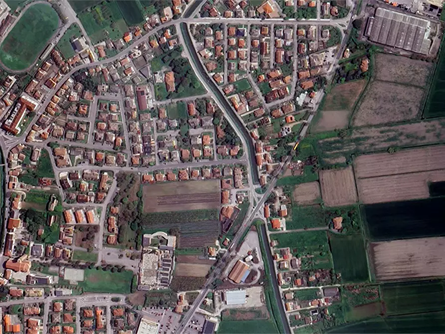 Immagine 13 di Villa in vendita  in via Comelico a Villadose