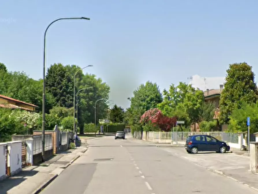 Immagine 15 di Villa in vendita  in via Comelico a Villadose