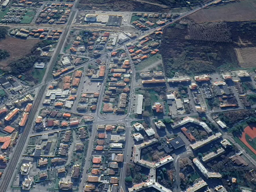 Immagine 10 di Appartamento in vendita  in Via Francesco Rossi a Vercelli