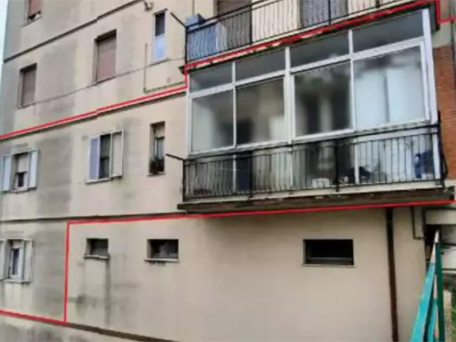 Immagine 8 di Appartamento in vendita  in Via Silvestro Baglioni  a Fermo