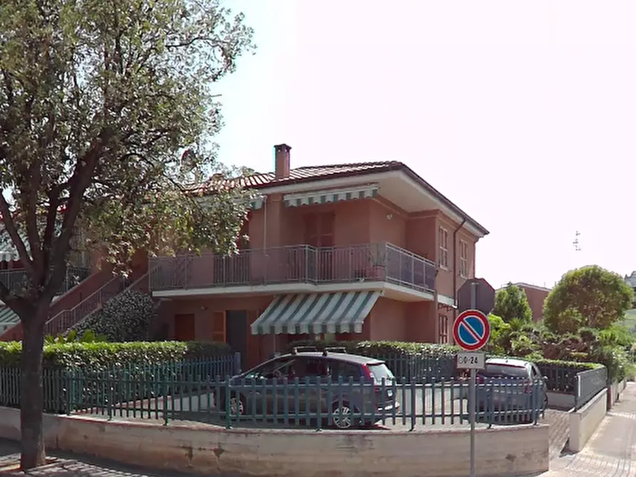 Immagine 6 di Villetta a schiera in vendita  in Viale Pian Della Noce a Porto San Giorgio