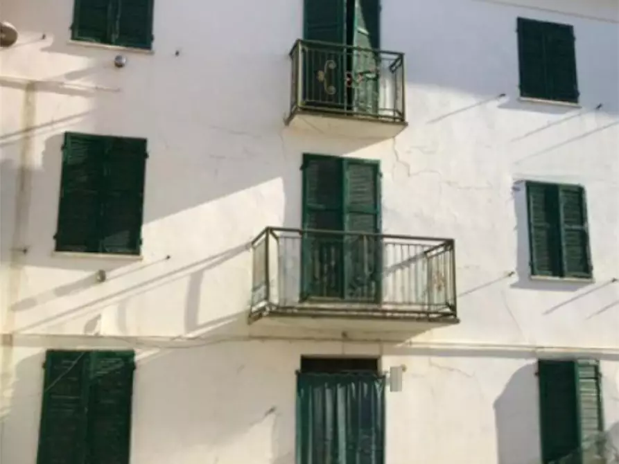 Immagine 2 di Azienda agricola in vendita  in Via Fiera a Isola D'asti