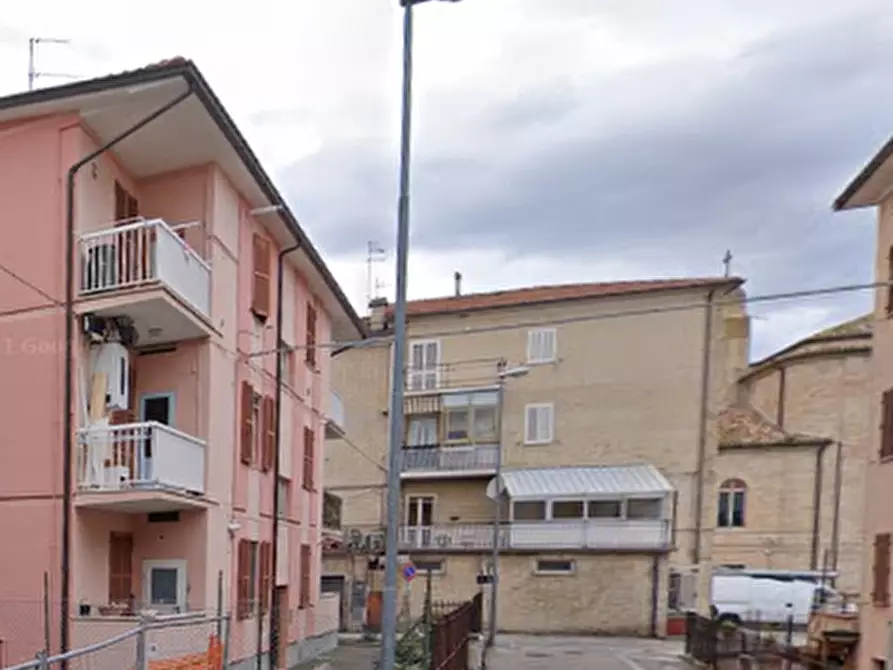 Immagine 11 di Appartamento in vendita  in Via Goffredo Mameli a Torre San Patrizio