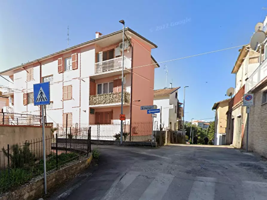 Immagine 8 di Appartamento in vendita  in Via Goffredo Mameli a Torre San Patrizio