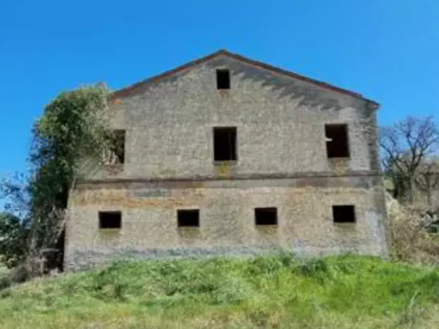 Immagine 1 di Rustico / casale in vendita  in Via Cerretino  a Sant'elpidio A Mare