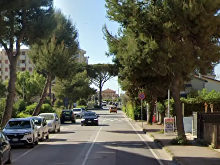 Immagine 10 di Appartamento in vendita  in Via Walter Tobagi a Fermo