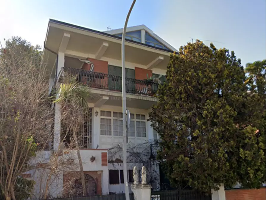 Immagine 11 di Villa in vendita  in Via Vecellio a Porto San Giorgio