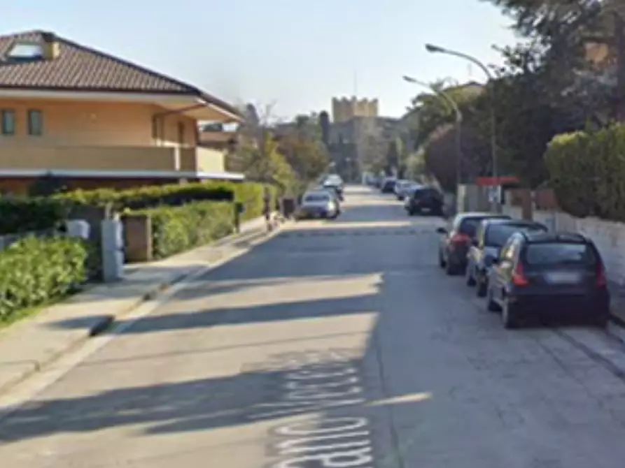 Immagine 19 di Villa in vendita  in Via Vecellio a Porto San Giorgio