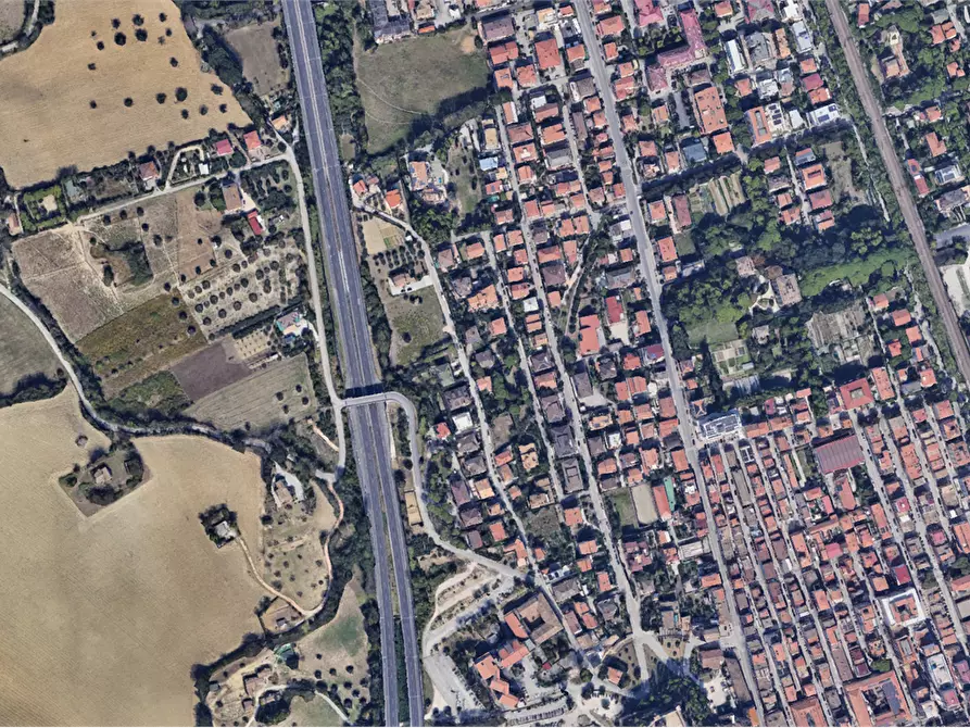 Immagine 21 di Villa in vendita  in Via Vecellio a Porto San Giorgio