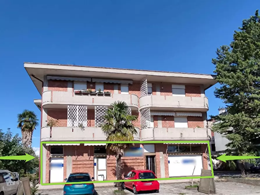 Immagine 2 di Negozio in vendita  in Via E. Curiel a Terzo Di Aquileia