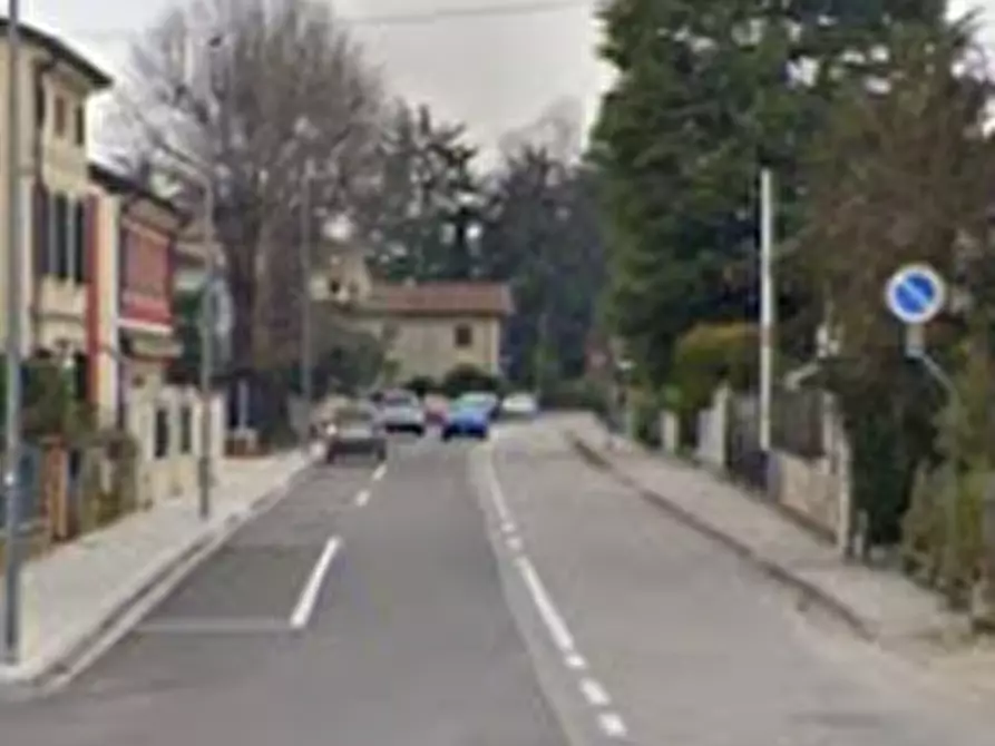 Immagine 15 di Negozio in vendita  in Via E. Curiel a Terzo Di Aquileia