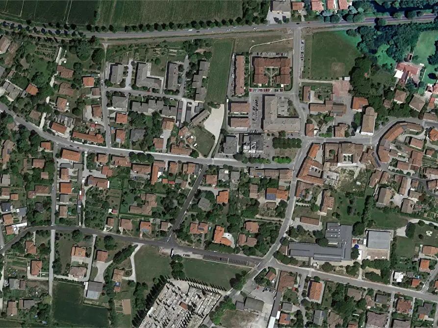 Immagine 17 di Negozio in vendita  in Via E. Curiel a Terzo Di Aquileia