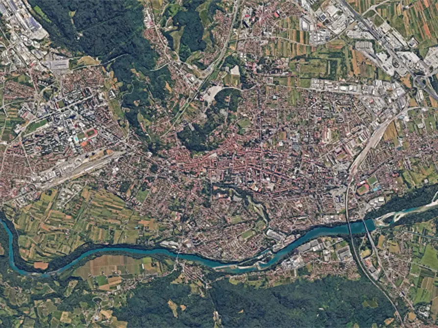 Immagine 11 di Negozio in vendita  in Via delle Monache a Gorizia